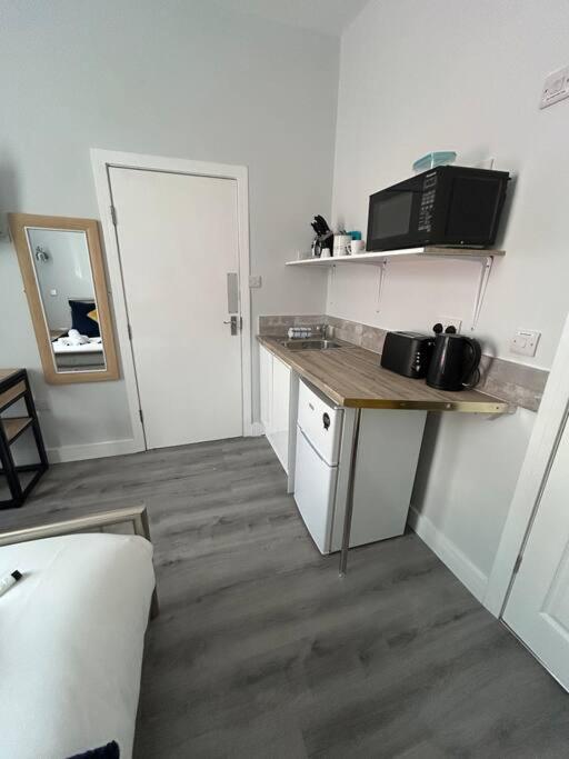 Ferienwohnung The Niche York Exterior foto