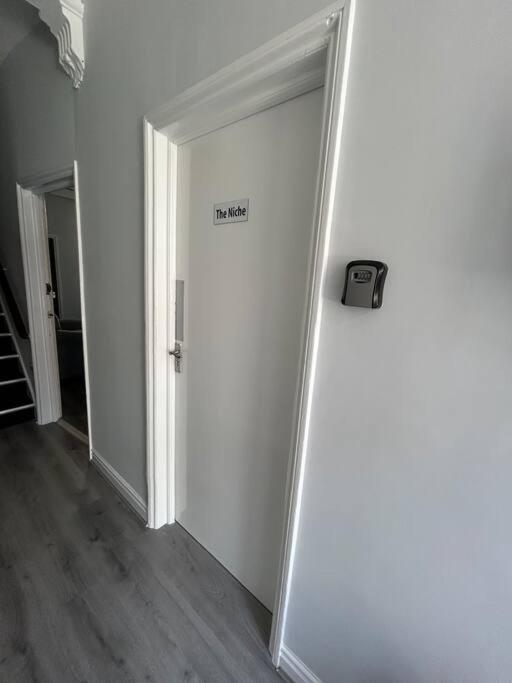 Ferienwohnung The Niche York Exterior foto